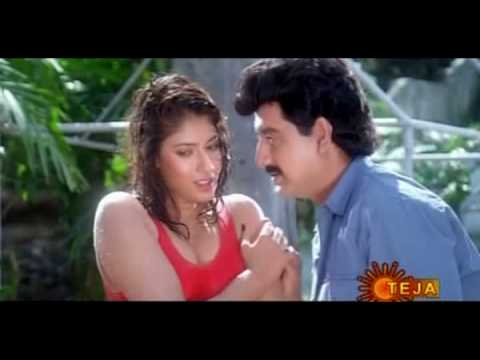 sangavi 80% BOOBS pop out
