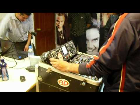 Santiago d.j. STRIPERS C.D. MOVIL
