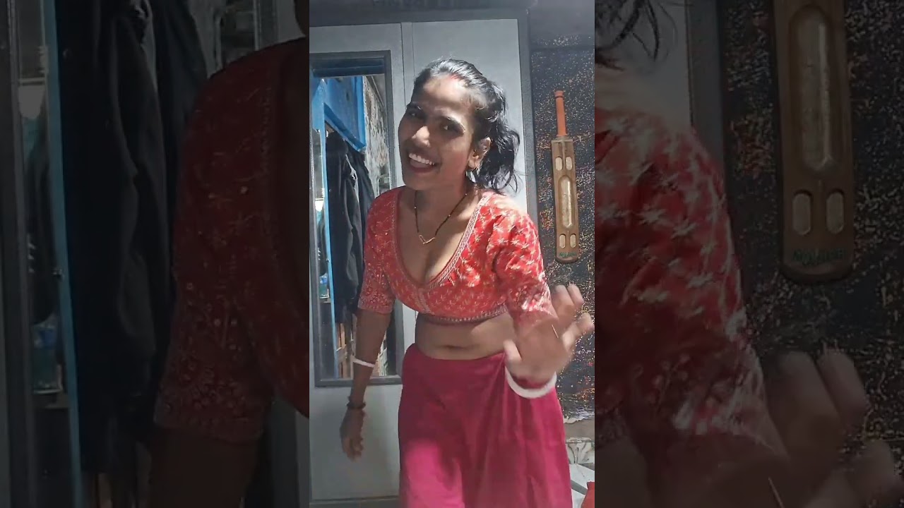 saree change video #viral #vlogger #vlogs #video #viralvideo #shorts #saree ##