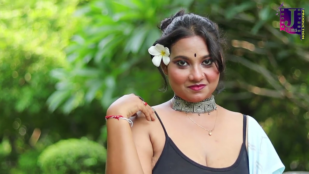 Saree Shoot । Saree Fashion । Saree Sundori । Saree Beauty । Saree Fashion Model Charu
