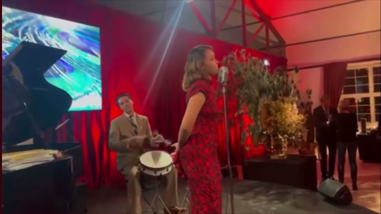 Say it with a kiss - Rachel Hermlin, Daniel Duspiwa, Andrej Hermlin, David Hermlin