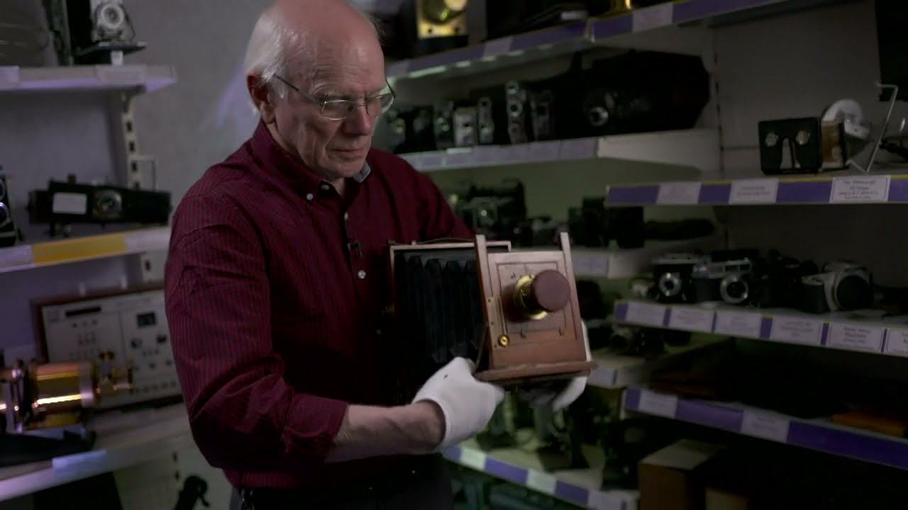 Scannáin Bhaile Andy | Andy Kelly - archivist and collector | TG4