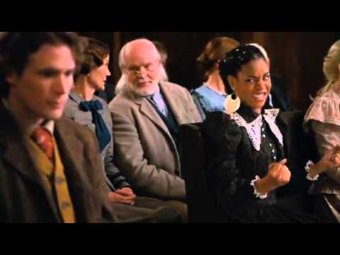 Scary Movie 4 - Brenda (Regina Hall)