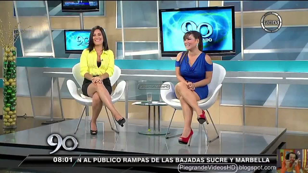 Se le ve el calzon , a monica de 90 segundos .