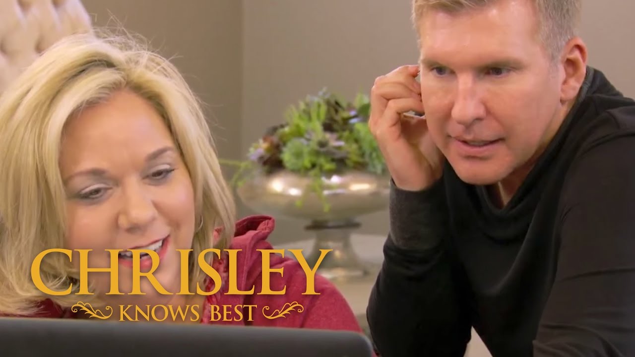 Season 5, Episode 5: 'Todd Can't Stand Julie's Best Friend Lea' | Chrisley Knows Best