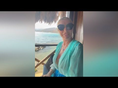 Seda Sayan'ın göğüs dekolteli videosu olay yarattı: 'Silikonlarımı göstermeye çalışırken ben'