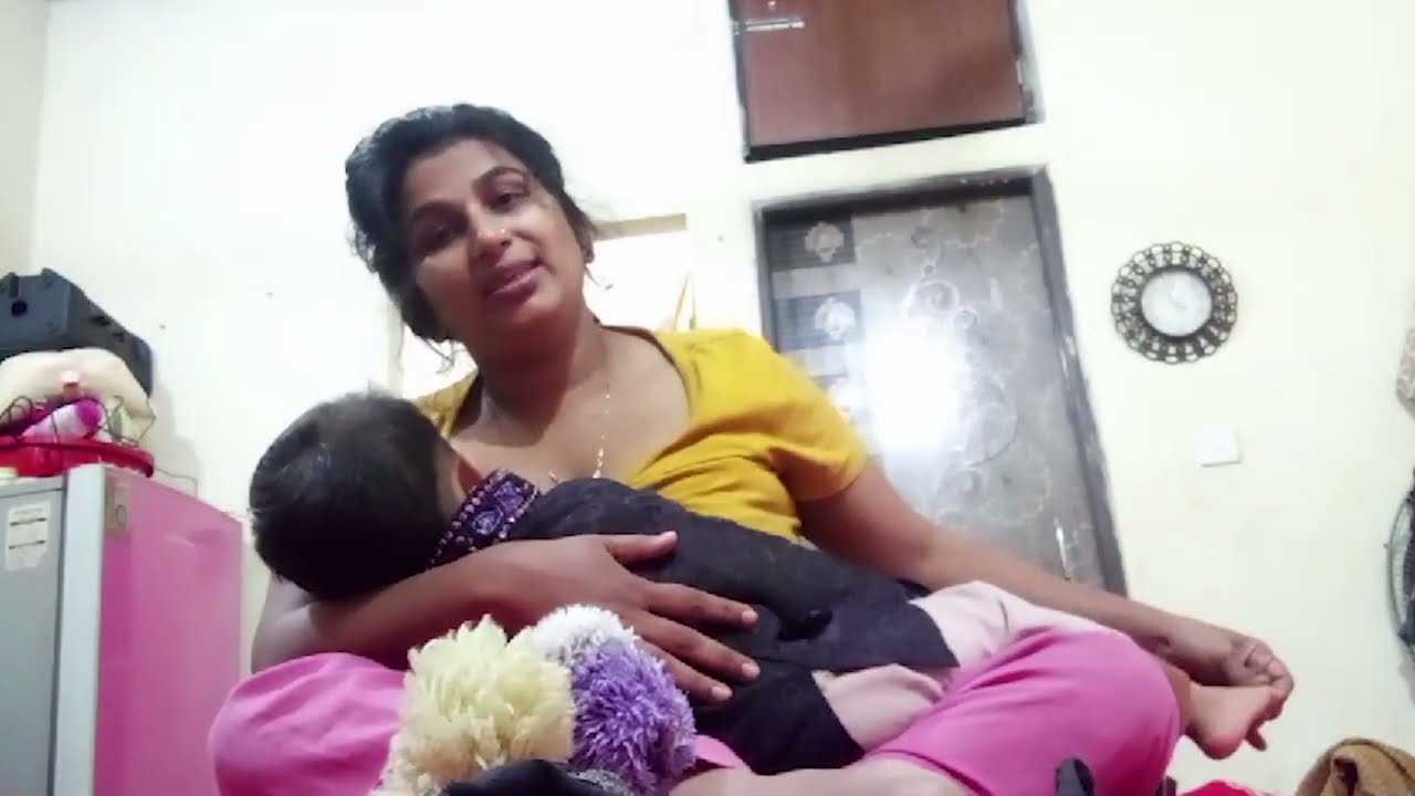 See how to properly breastfeed my baby | Laboni New Vlog Video | 2 India 2024