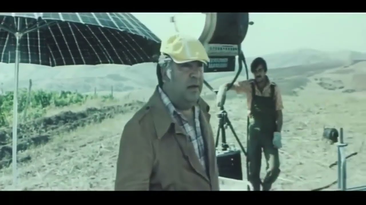 Sekkiz min pul aliblar oynamaqlarina bax ( Beyin ogurlanmasi filminden)