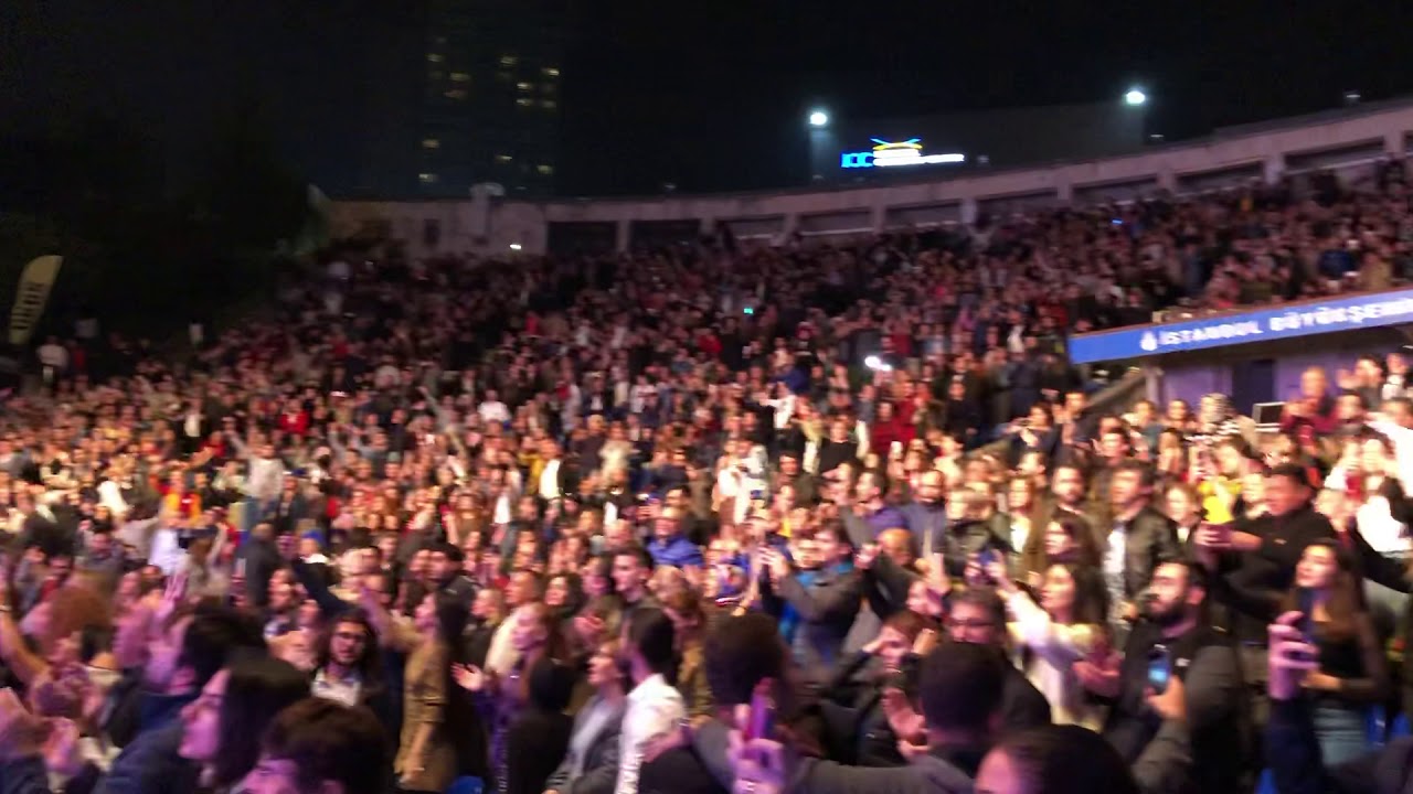 Selda Bağcan, Serenad, Sonat, Seda Bağcan, Harbiye Açıkhava Tiyatrosu, İzmir Marşı