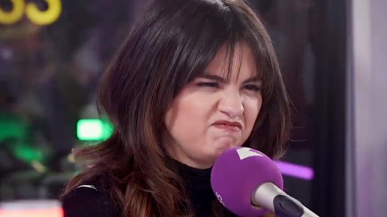 Selena Gomez REVEALS She PEED Her PANTS On Her Way To An Ed Sheeran Concert!