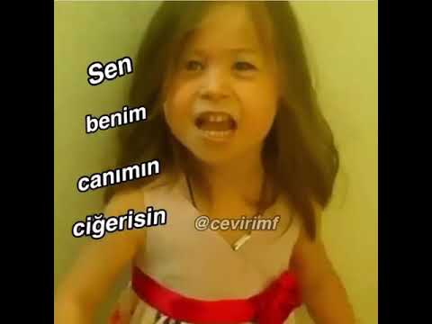 Sen benim canımın ceneğisin diyen minik tatlı kız