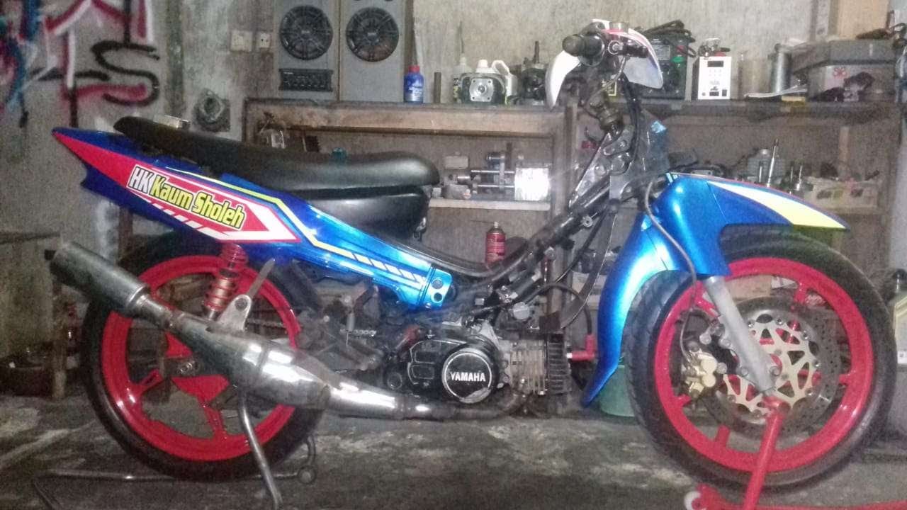 SETTING YAMAHA F1ZR ROAD RACE..NGERI SUARANYA.