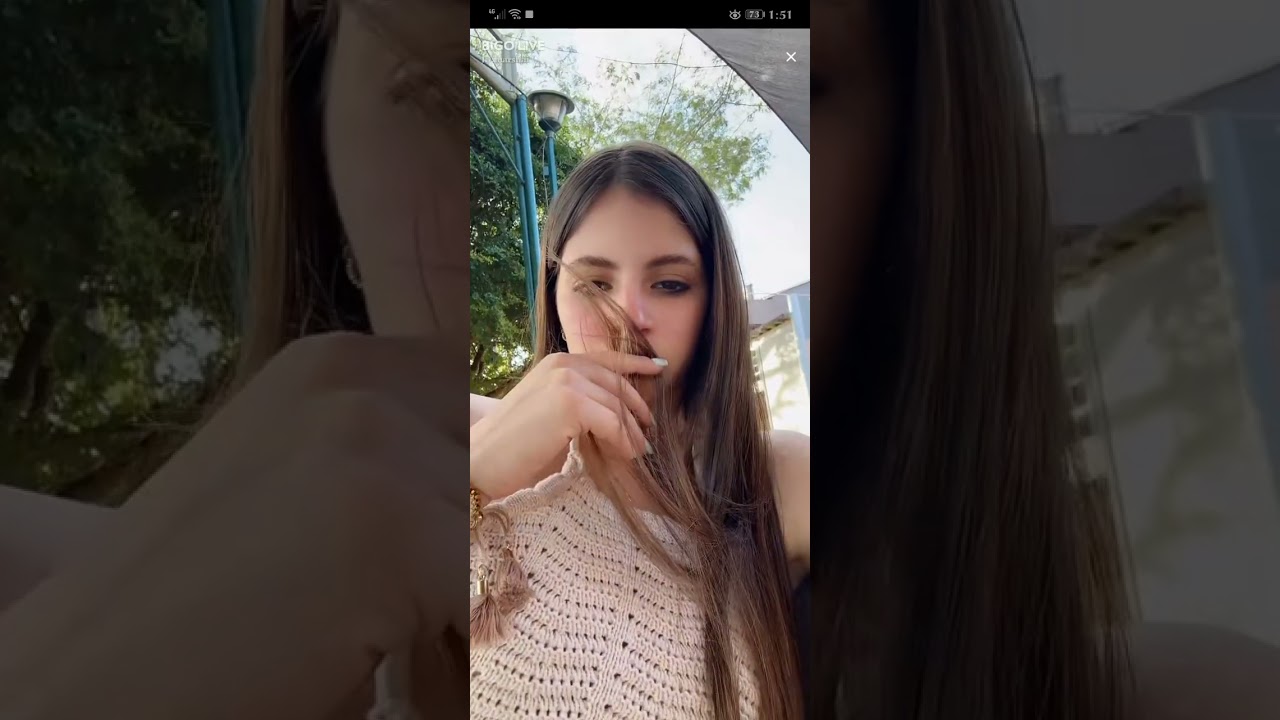 Sexy Girl Bigo live showing thighs #Hotbigo #bigolive #hotstream #sexy #hot #brodcasting #Colombian