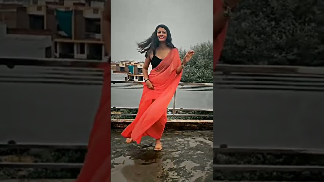 Sexy Saree | Hot Saree Reels | Hot Saree Reels New #shorts #reels
