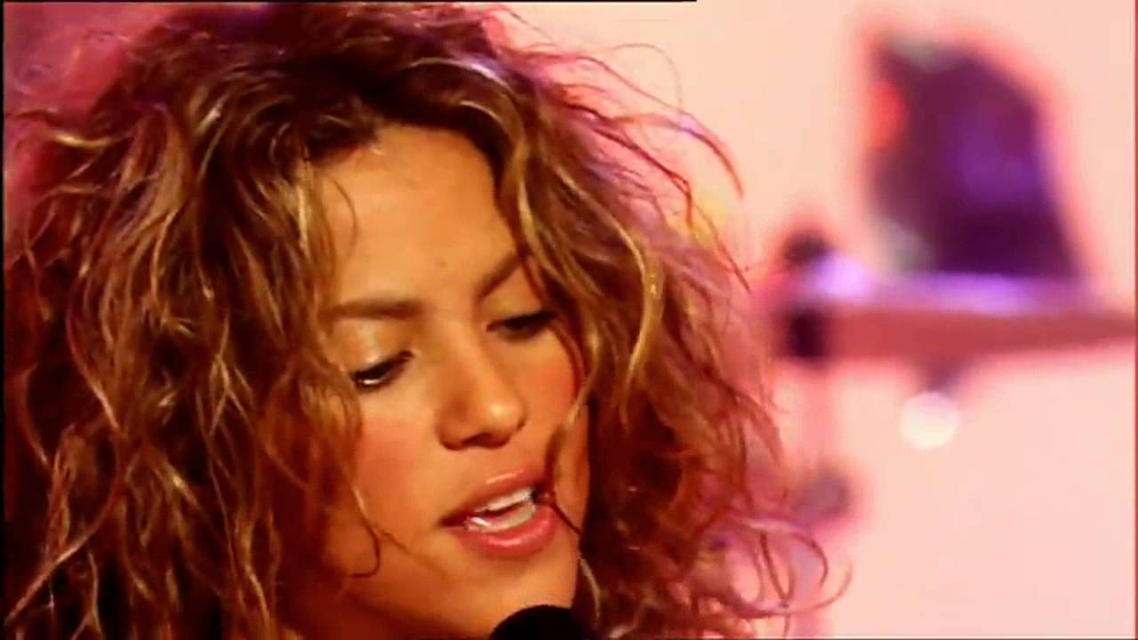 Shakira - Don't Bother (Live at CDUK)