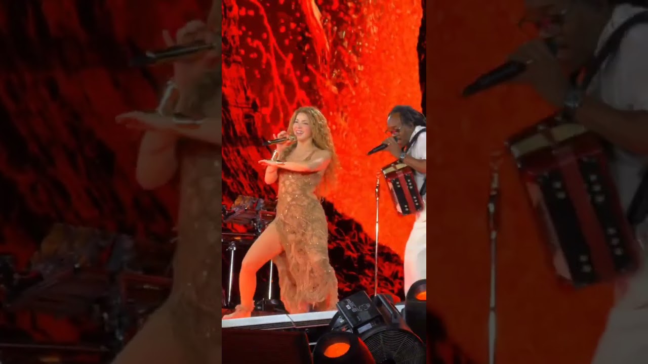 Shakira canta 
