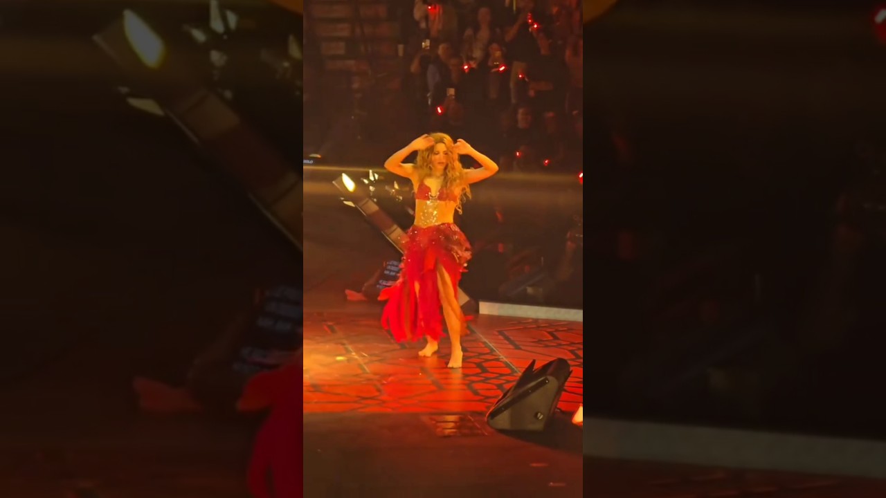 Shakira canta 