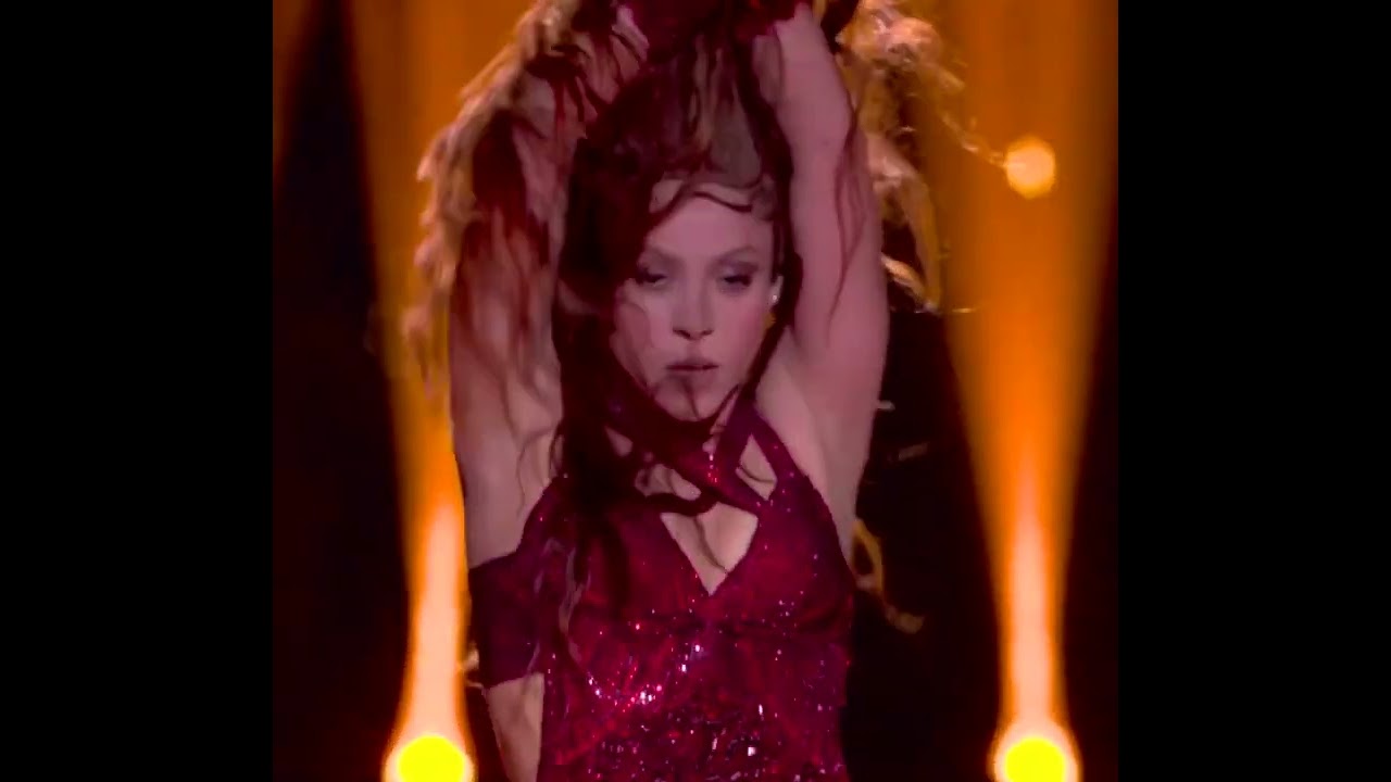 Shakira: Exploring Her Armpits! 🌟
