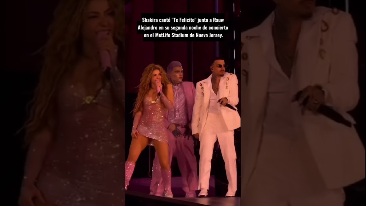 Shakira y Rauw Alejandro cantan 