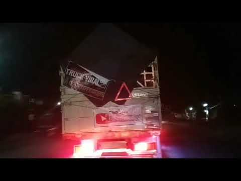 Share Mentahan Vidio Truk Cabe EGOIS Full oleng di Pantura Probolinggo
