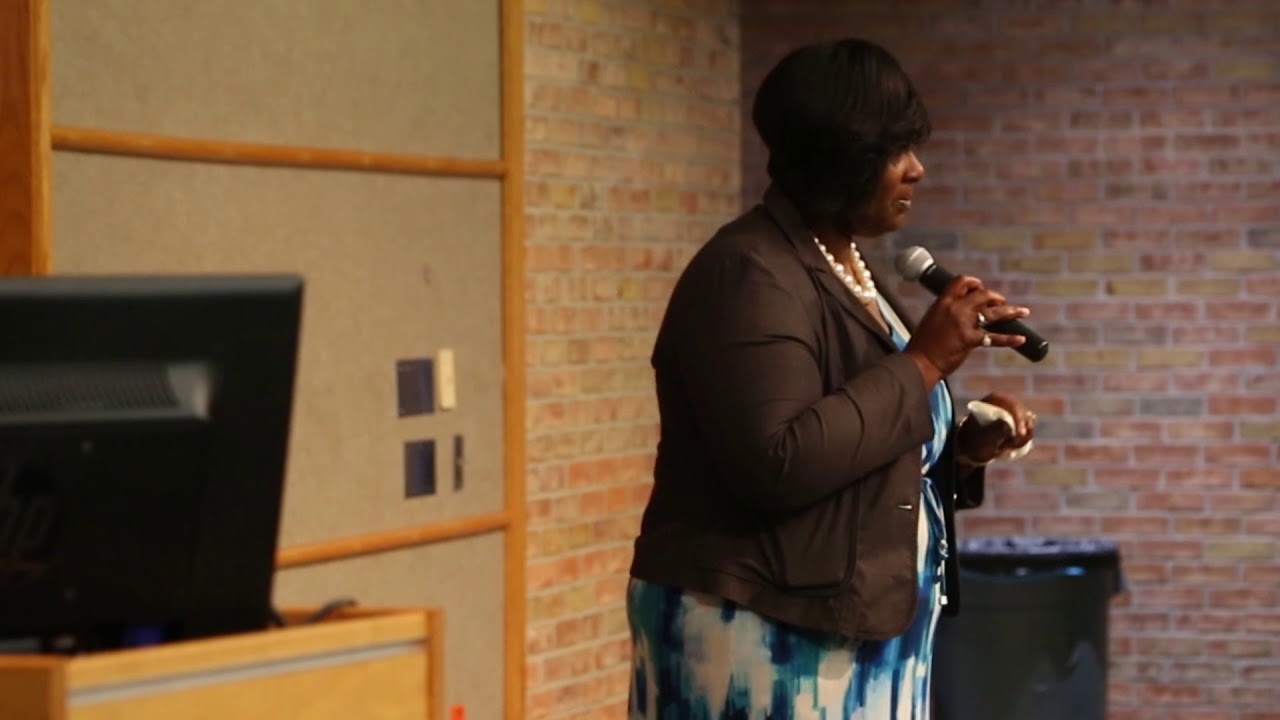 Shawn Jenkins tells stories about Doris Rucks's friendship