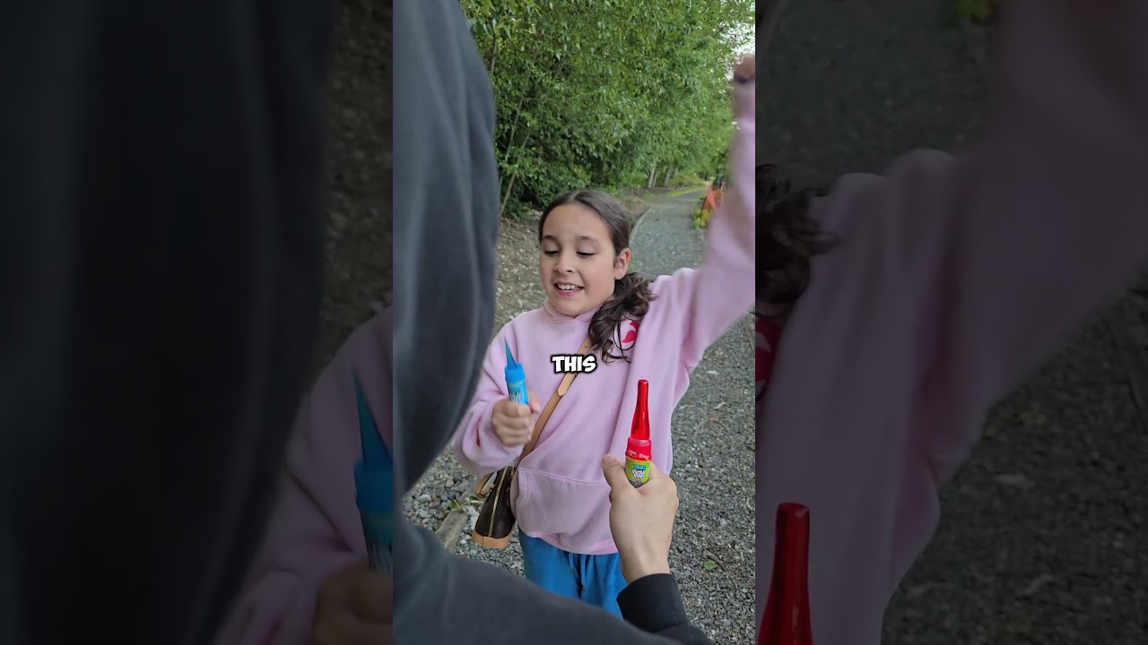 She has a push pop knife #funny #shorts