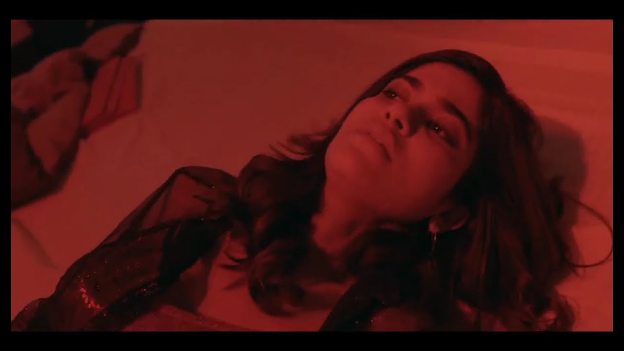 She season 1 Aaditi pohankar All hot scenes.