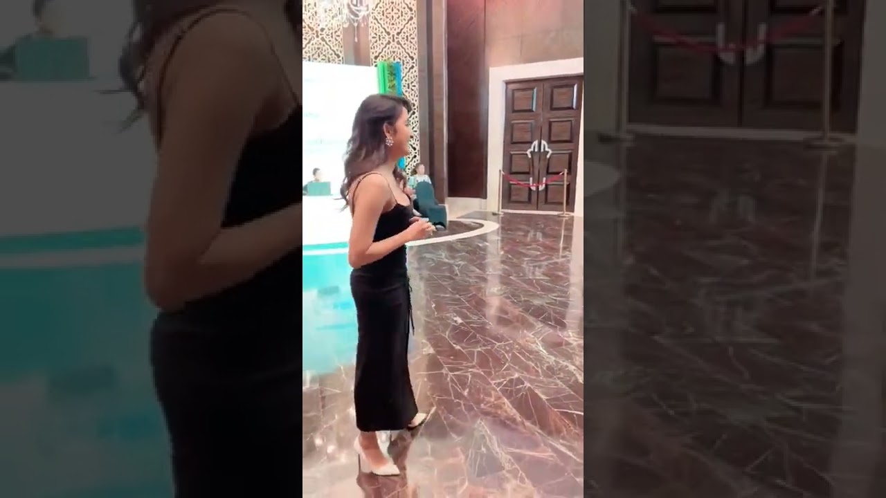 Shirley Sethia Stealing bois❤❤🔥🔥|| Hot dress 👗 #shorts #viral #shirleysetia #trending