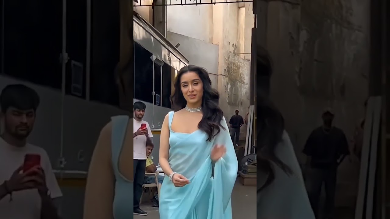 Shraddha Kapoor backless 🔥