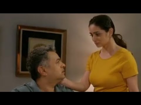Shruti marathe lip kiss