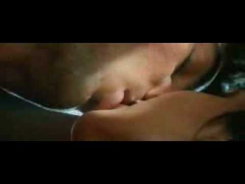 shruti sharma kissing from tezaab(1)