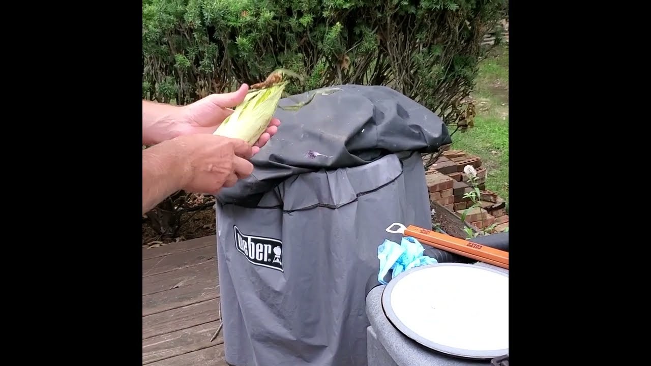 Shucking Grilled Sweet Corn