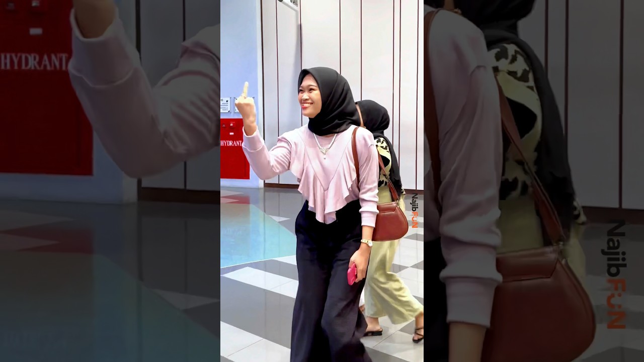 Siapa lgi klo malu mau tunjukin jari tengah? #prank #shorts #najibfun