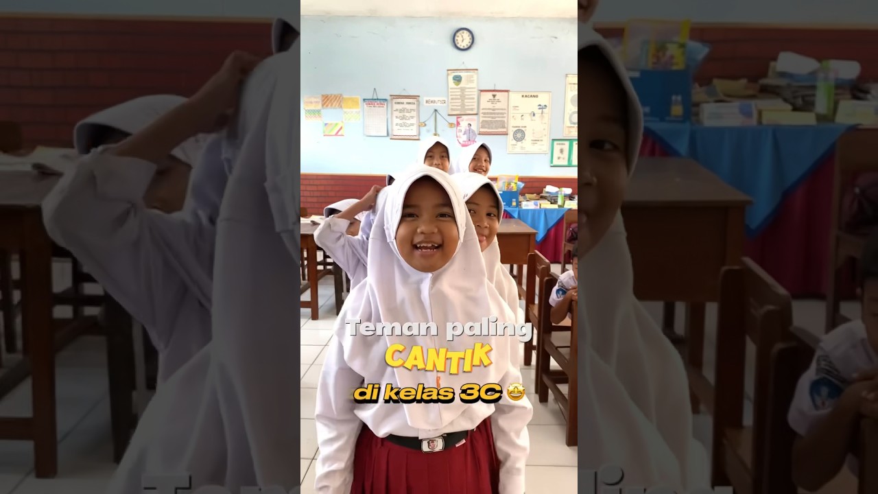 Siapa yaa teman perempuan paling cantik di kelas 3C 🥰😍