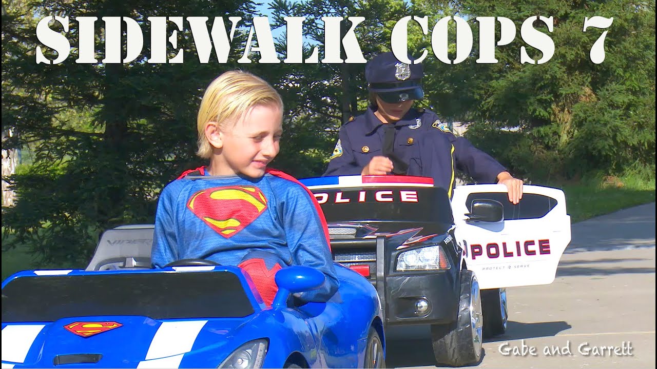 Sidewalk Cops 7 - Texting Superman!