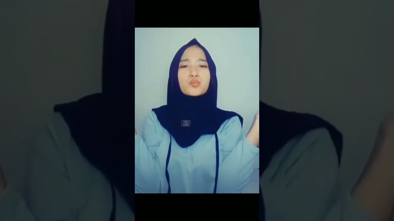 sikut challenge mom biti 😍