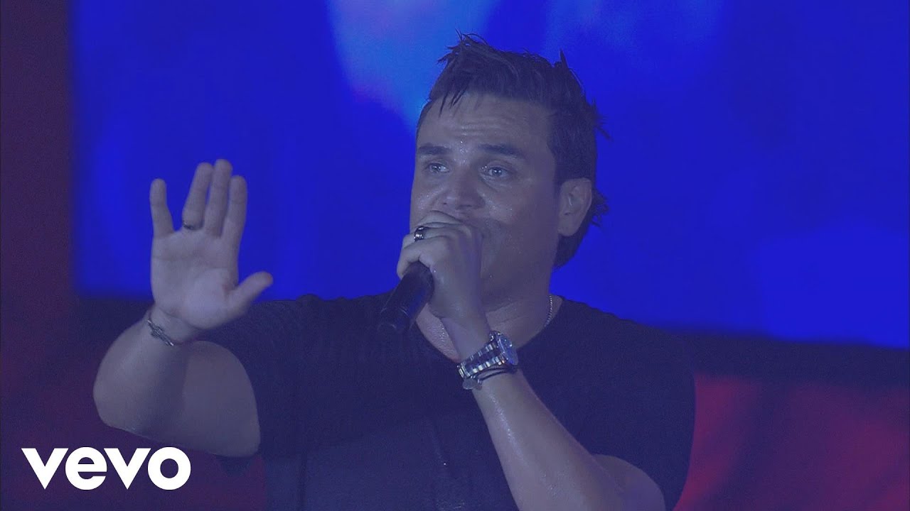 Silvestre Dangond - Niégame Tres Veces (Vivo)