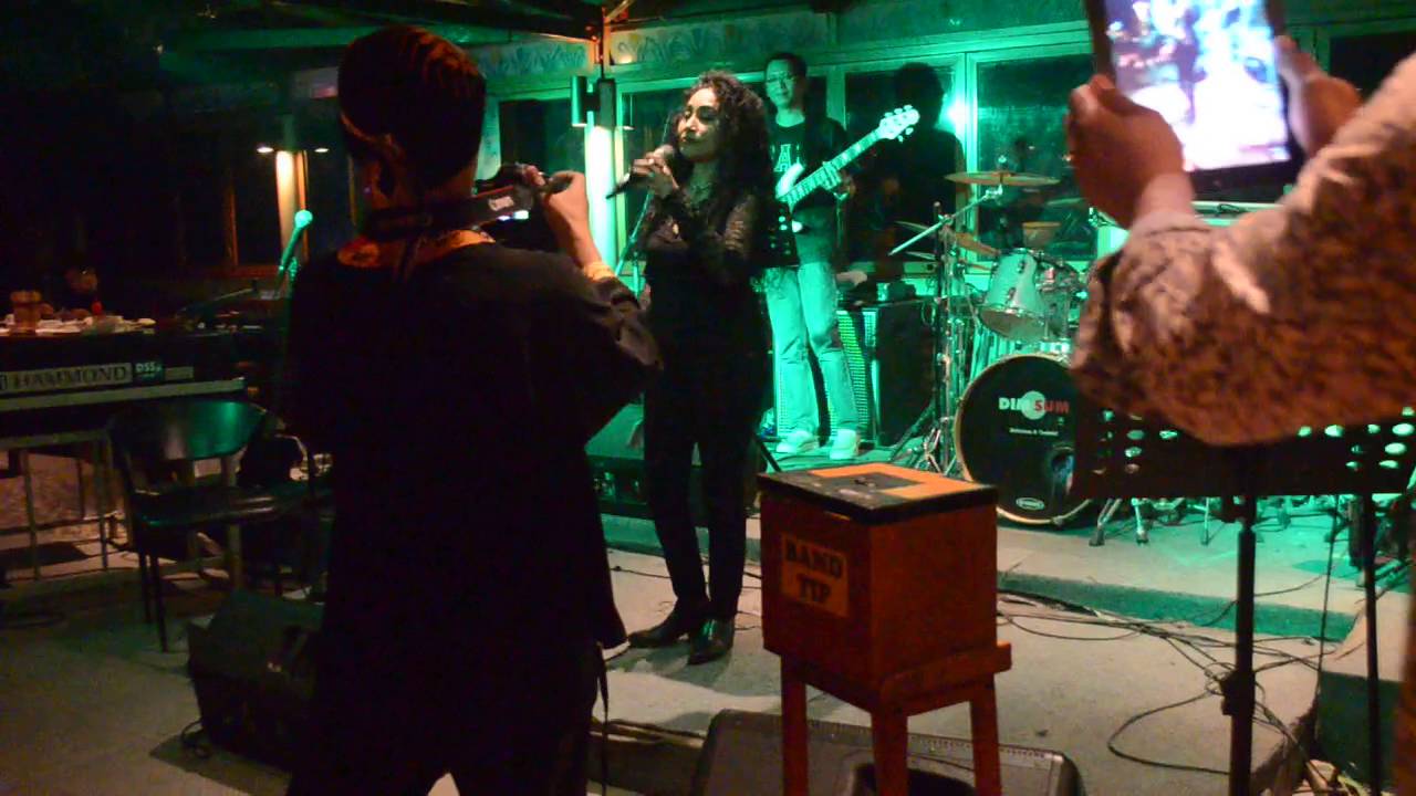 SIlvia Saartje - Imangine (John Lennon) @ DimSum Festival Kemang 25092016