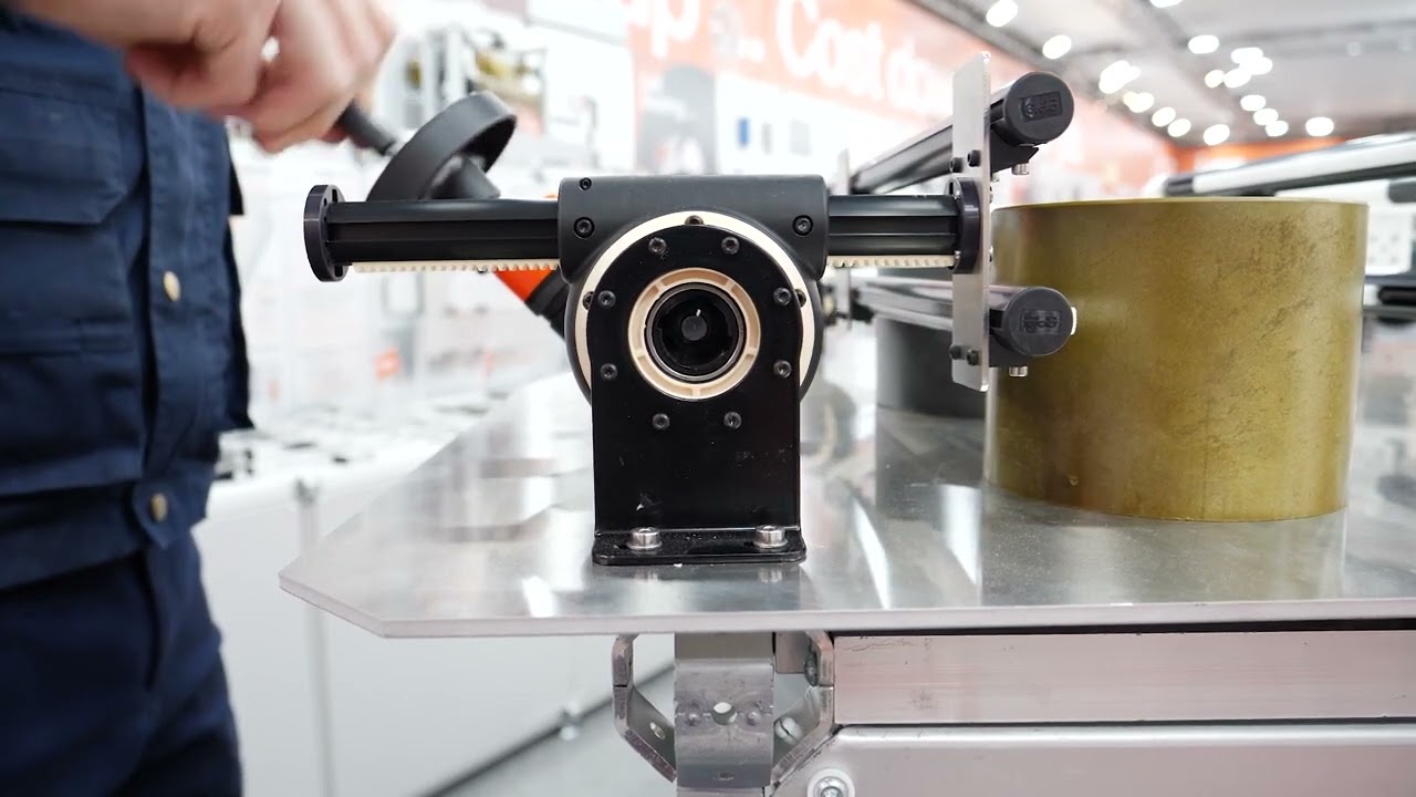 Simple & cost-effective Low-cost Automation | igus® modular gearbox system