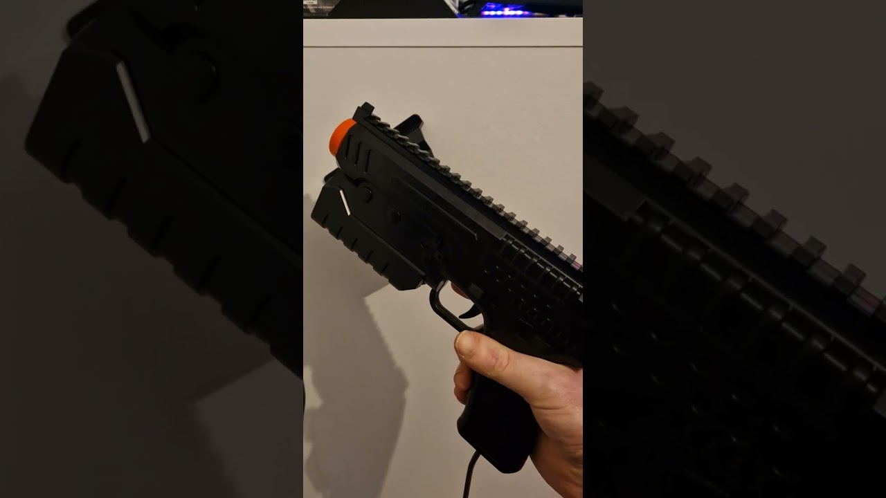 Sinden Lightgun in Black with Recoil #short