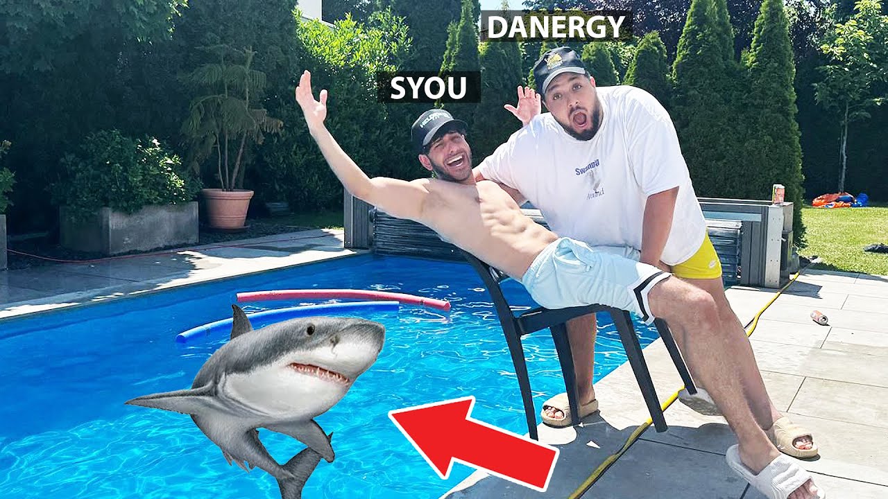 SING WEITER YOUTUBER SONGS sonst HAIFISCH BECKEN!!! (PAULBERGER VILLA)