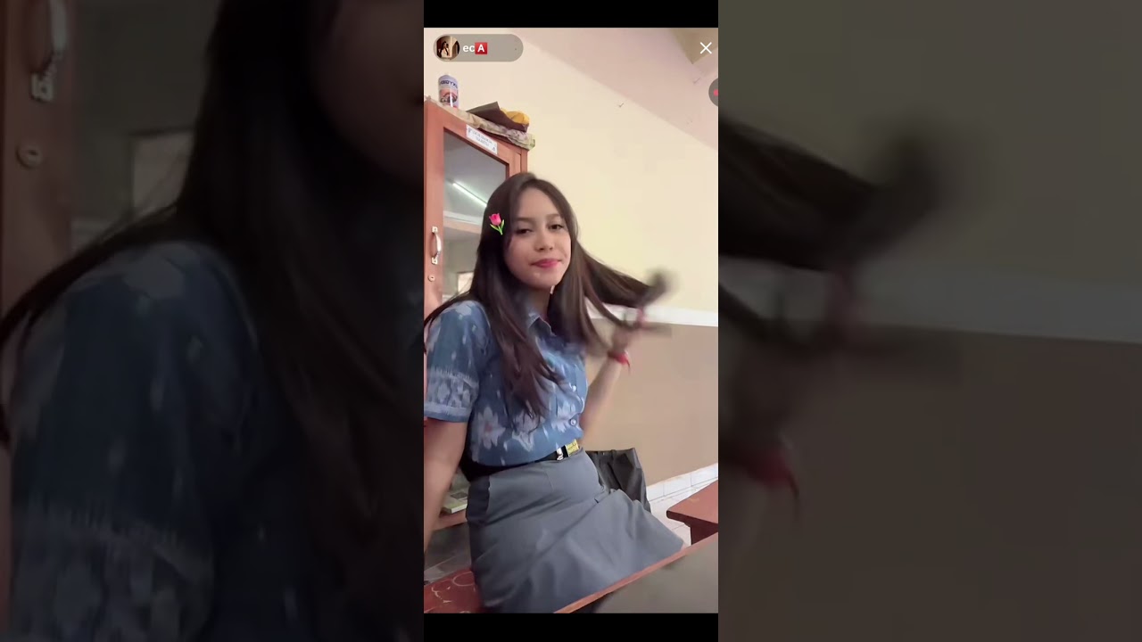 siswi sma kelihatan cd nya putih