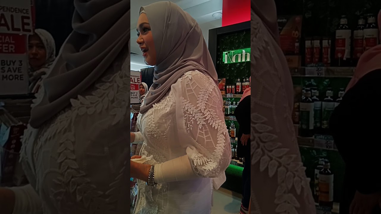 Siti nurhaliza meet and greet at kokas