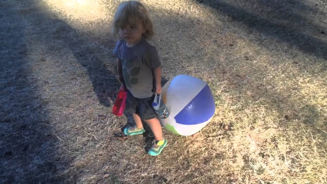 Sit'n on the beach ball.