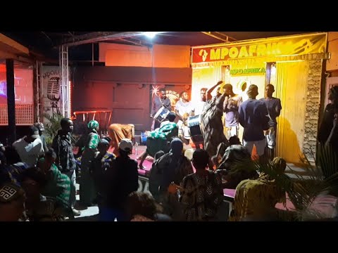 SIZON 2  INA ENDELEA ILE MIUNO AZALAN NDO HII