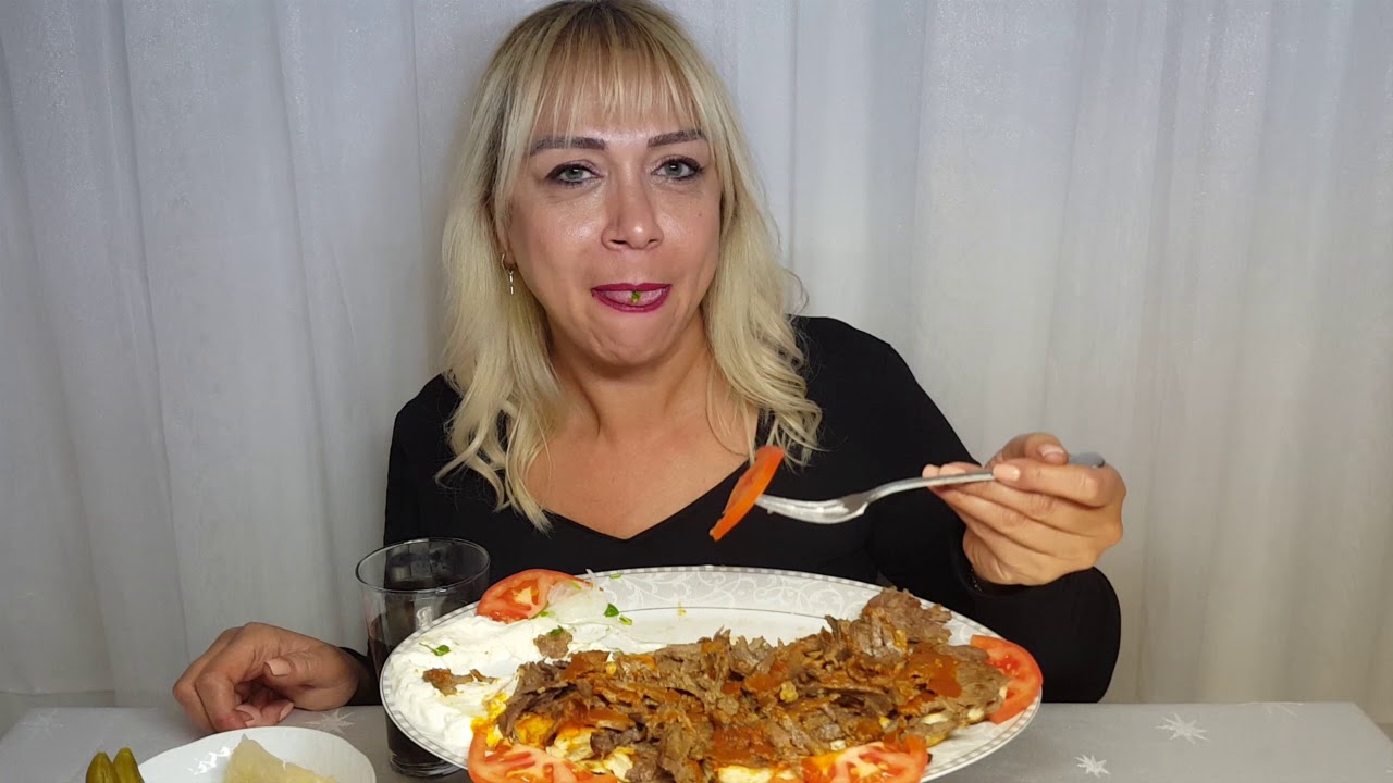 İSKENDER KEBAP, YEMESİ SEVAP... #asmr #mukbang #35sonradangurme35