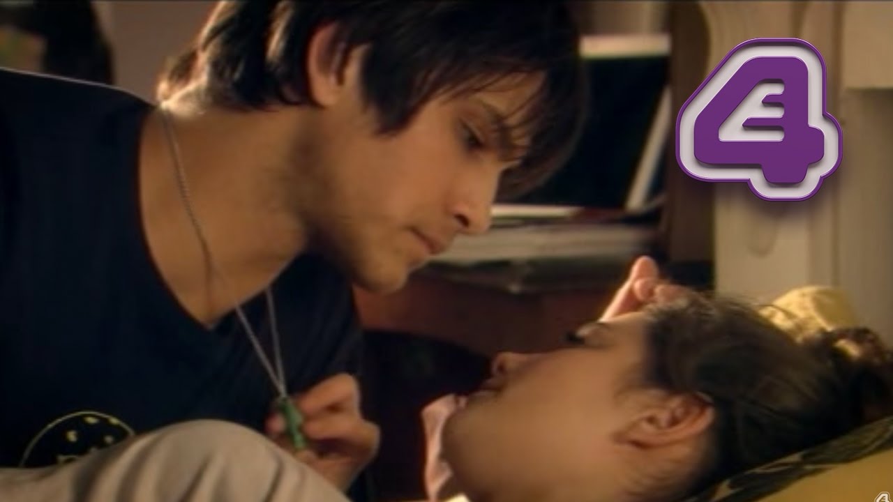 Skins | Effy Opens Up To Freddie About Her Treatment