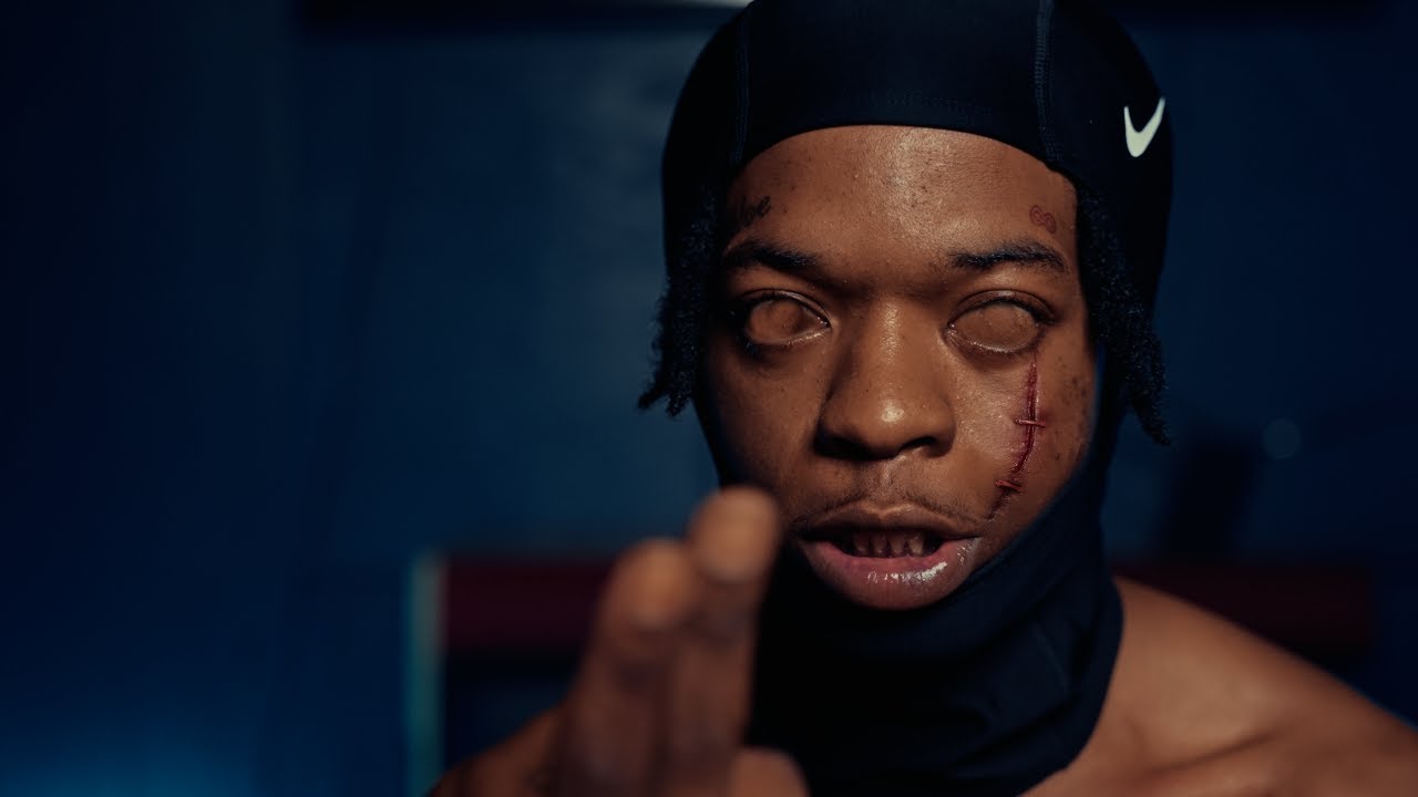 Skrapp 2197 - Paper Planes (Official Music Video)