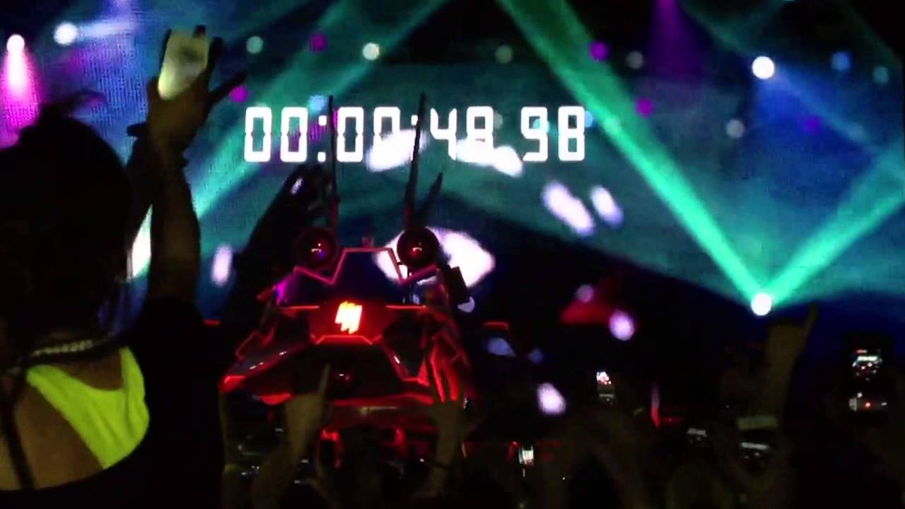 Skrillex New Year's Eve Countdown [Detroit 1.1.13]