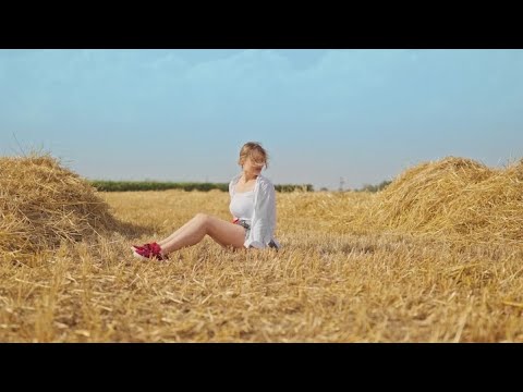 Sıla Şahin - MECAZEN